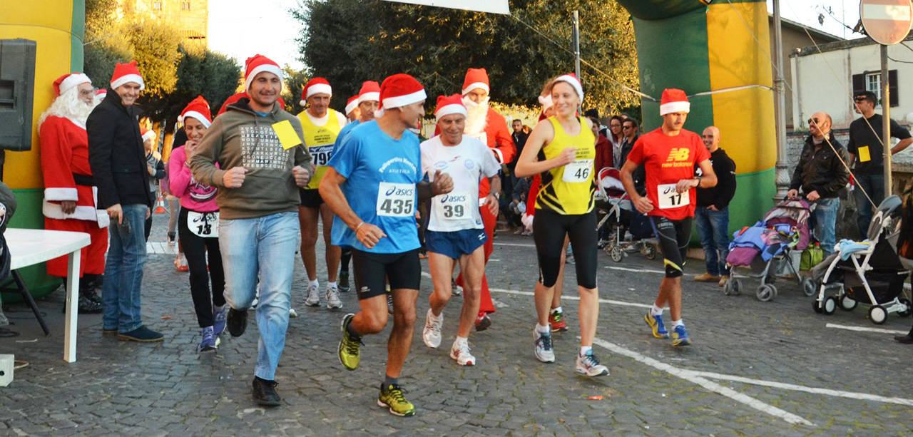 #Montalto, via alla corsa dei Babbi Natale