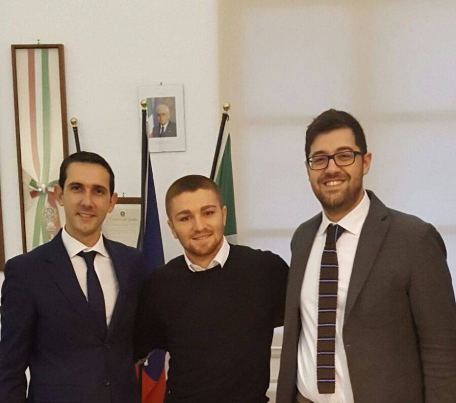 #Pomezia, eccellenze del territorio, il Sindaco incontra il giovane campione di pugilato