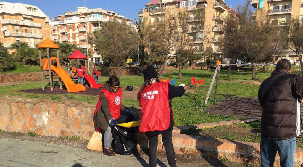 #Ostia, CasaPound riqualifica il parco a piazza Gasparri
