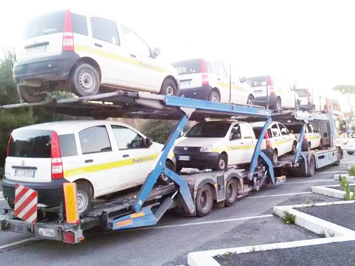 #Fiumicino, l’”invasione” delle auto postali. Si allarga a macchia d’olio l’occupazione di parcheggi pubblici