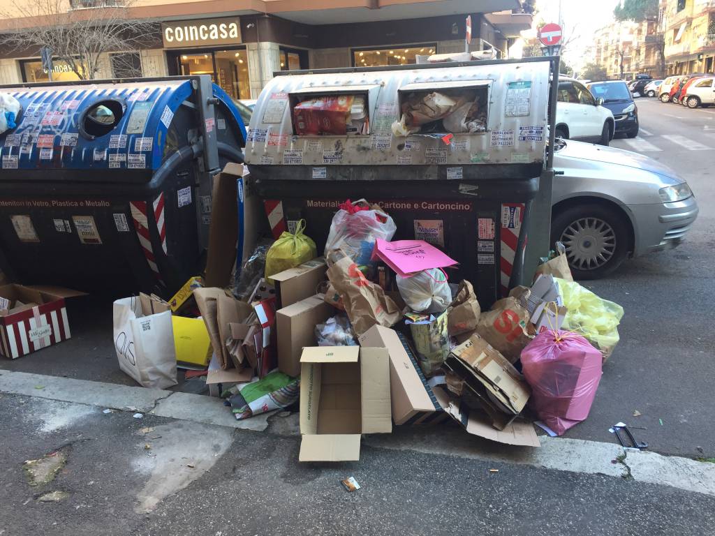 Emergenza rifiuti, Ferrara e Di Pillo ‘la Sindaca garantisce che i rifiuti non arriveranno a Ostia’