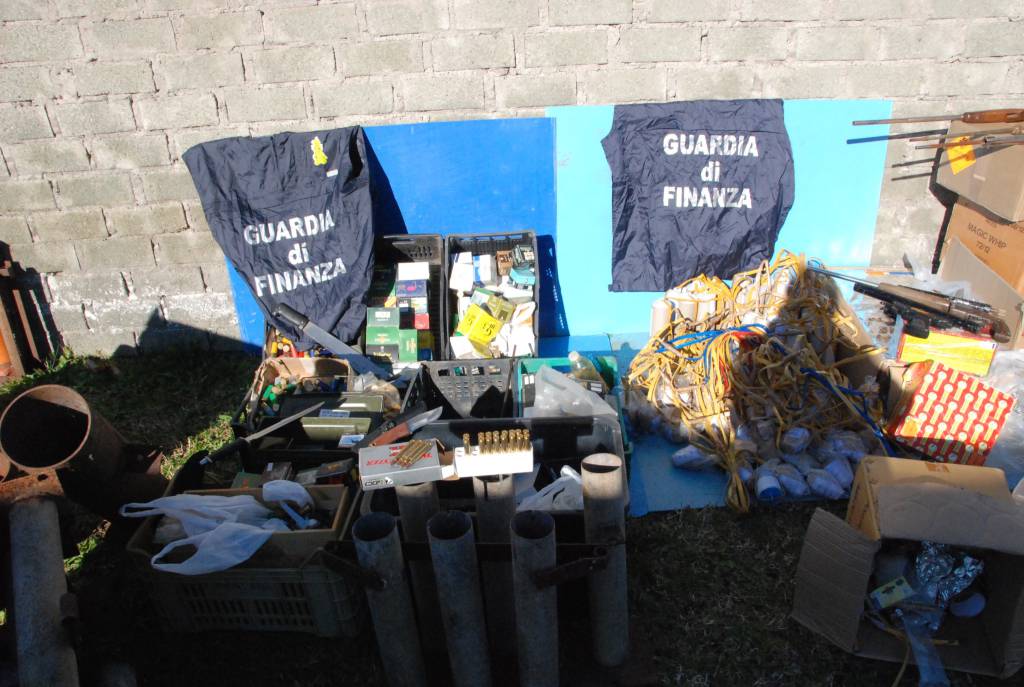 #Latina: sequestrati armi, munizioni e materiale pirotecnico