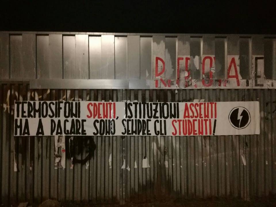 Termosifoni spenti, la rabbia degli studenti a #Pomezia