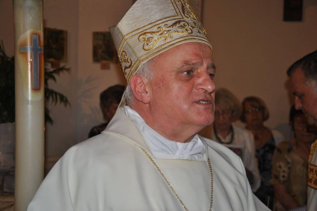 monsignor Gino Reali