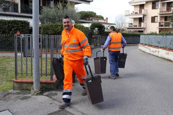 #Fiumicino, De Vecchis: “Rischio di collasso per il servizio porta a porta”