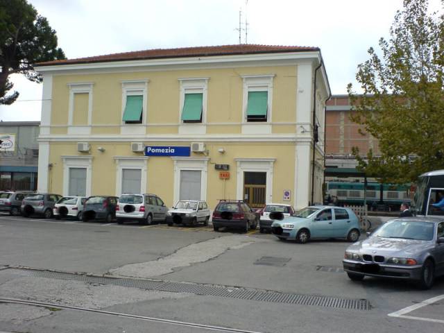 Stazione Santa Palomba