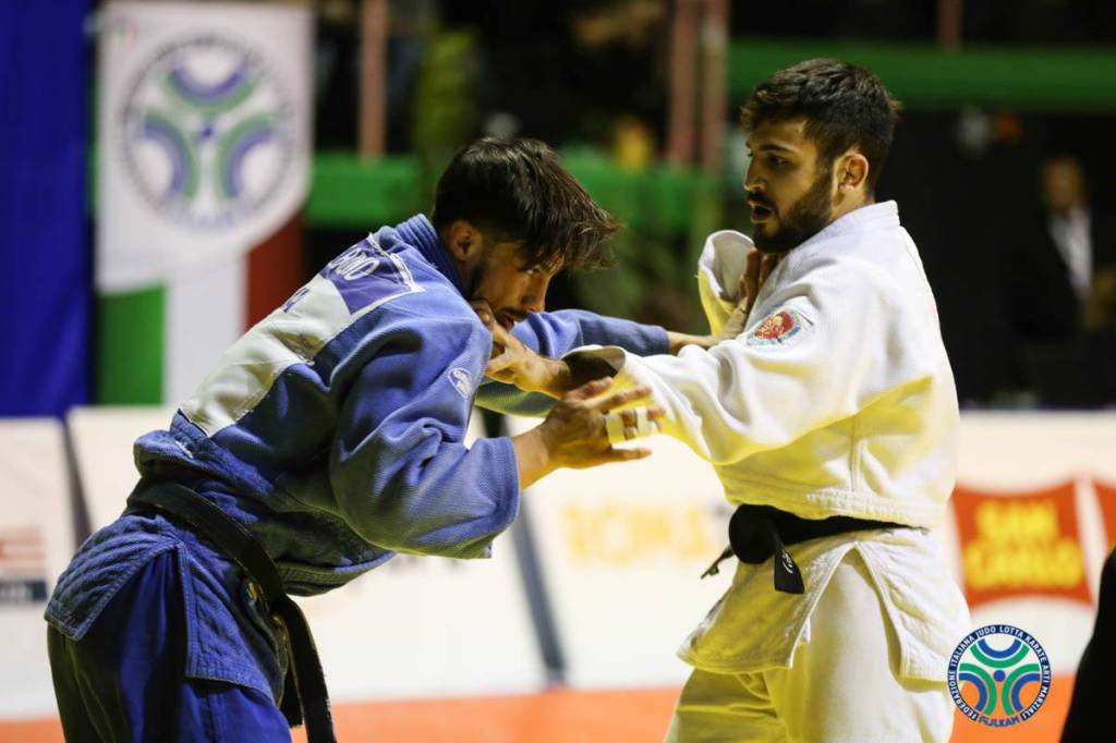 Emanuele Bruno, bronzo agli Assoluti di judo: “Sono molto soddisfatto. Ho dimostrato che ci sono. Volevo l’oro, ma va bene così.”