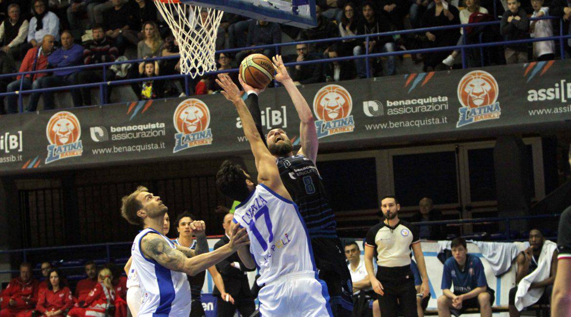 La Benacquista Assicurazioni Latina Basket torna a giocare tra le mura del PalaBianchini, ma non vince