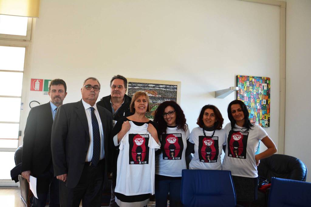 #Pomezia, firmata la convenzione tra il Comune e la Clinica Sant’Anna per l’avvio dello Sportello Antiviolenza