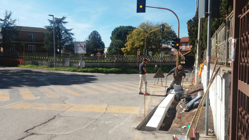 #Pomezia, Santa Procula, proseguono i lavori per la messa in sicurezza dell’incrocio tra via Laurentina e via delle Vittorie