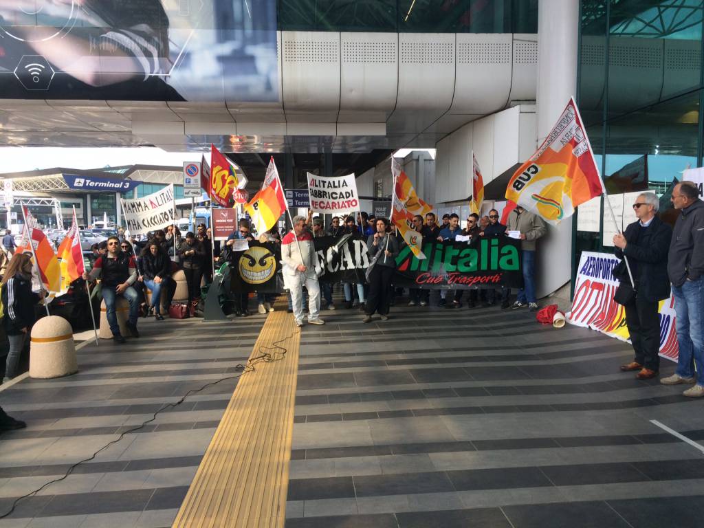 Aeroporto, Ciolella ‘Il lavoro c’è, ma i lavoratori continuano a perdere i diritti’