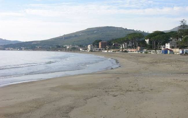Spiagge a Formia, la Lega giovani incalza: “Bisogna accelerare i tempi in materia di pulizia”