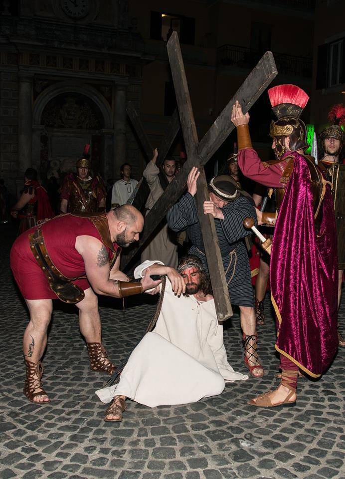 “La Passione di Cristo” in scena nelle vie del centro storico di Anzio