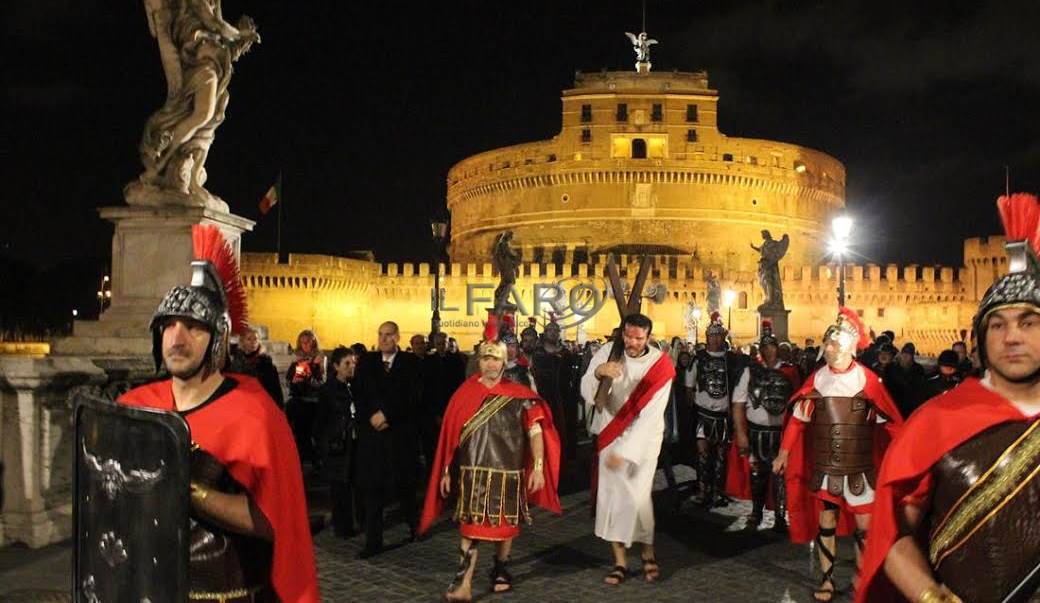 #Roma per le donne crocifisse, una rievocazione storica per dire no a chi sfrutta la prostituzione