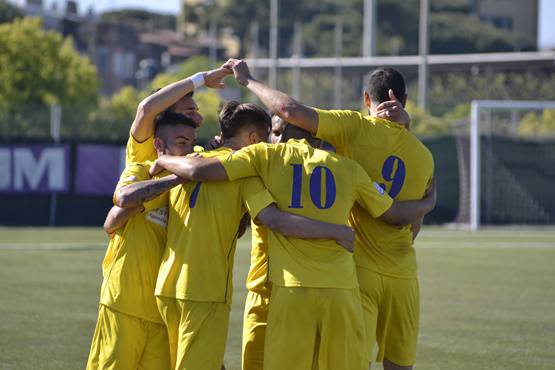 Ostiamare, poker di gol alla Nuorese e meno un punto dai play off