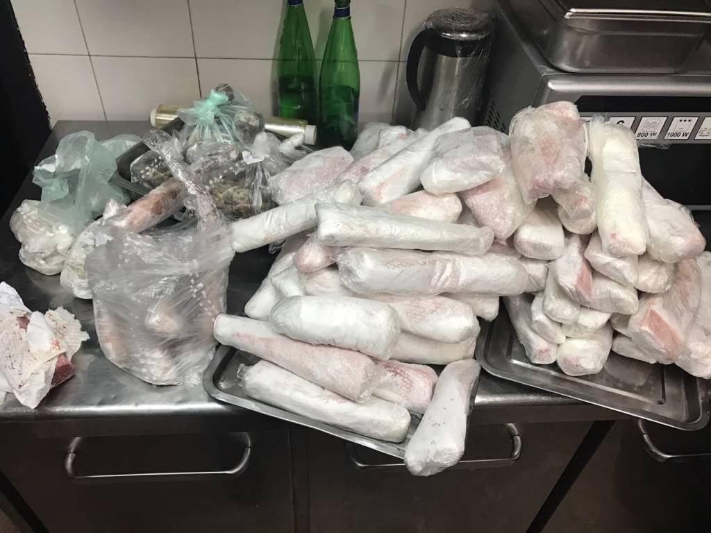 Sicurezza alimentare: la Guardia Costiera sequestra oltre 150 chili di prodotto ittico nei ristoranti di Roma