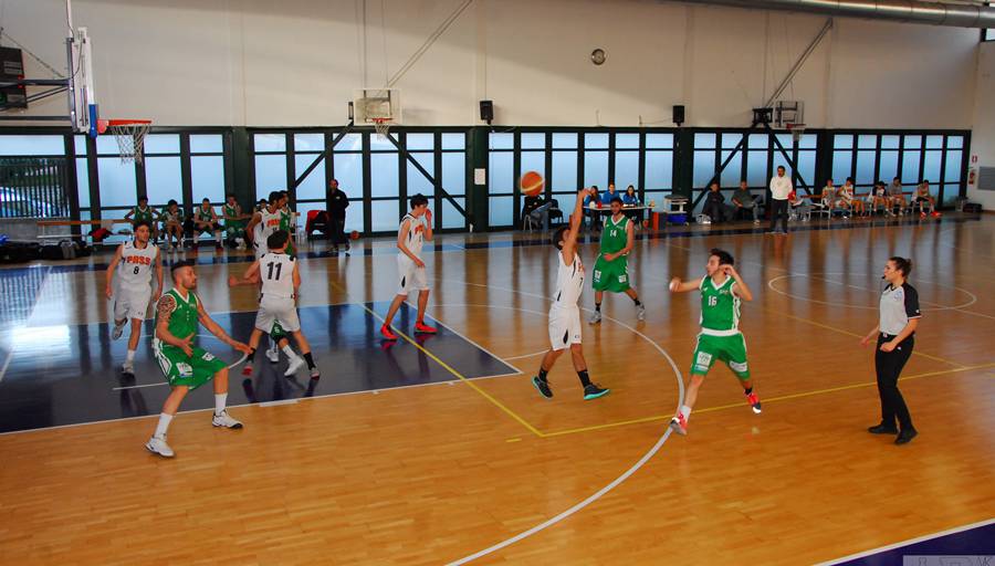 Il ‘Basket Serapo 85” di #Gaeta momentaneamente in testa al girone B