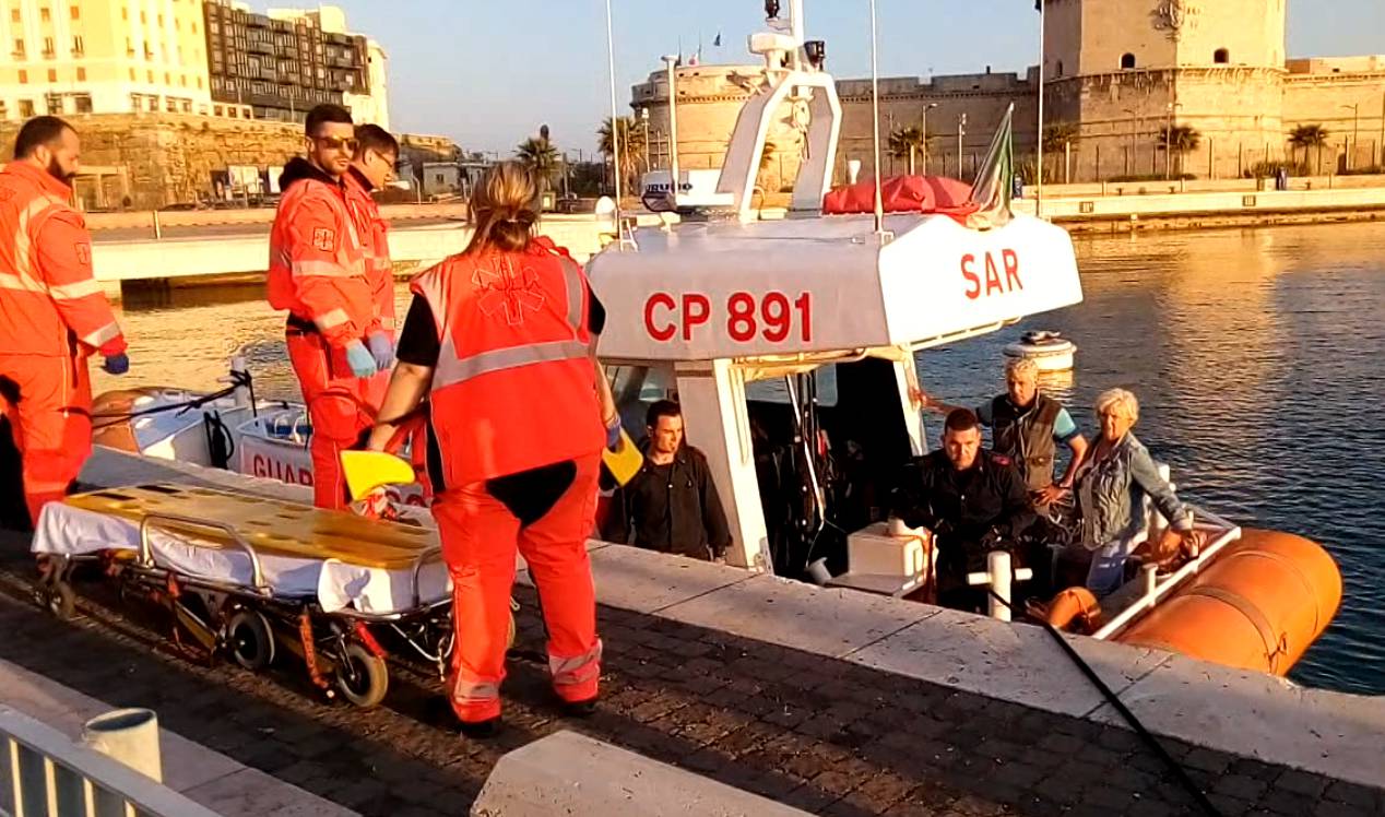 Emergenza medica a bordo di una nave da crociera, immediato il soccorso della Guardia Costiera di #Civitavecchia