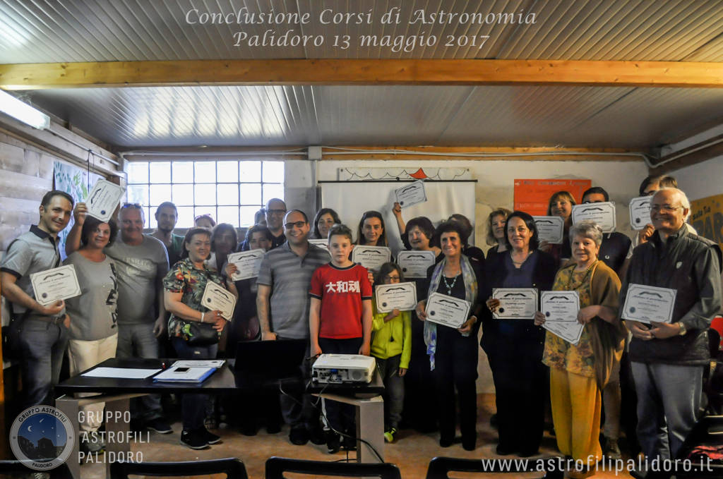 #Palidoro, consegnati 22 attestati per i corsi di astronomia