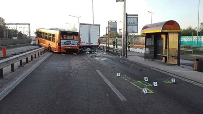 Camion contro bus, 24 feriti a #Mestre