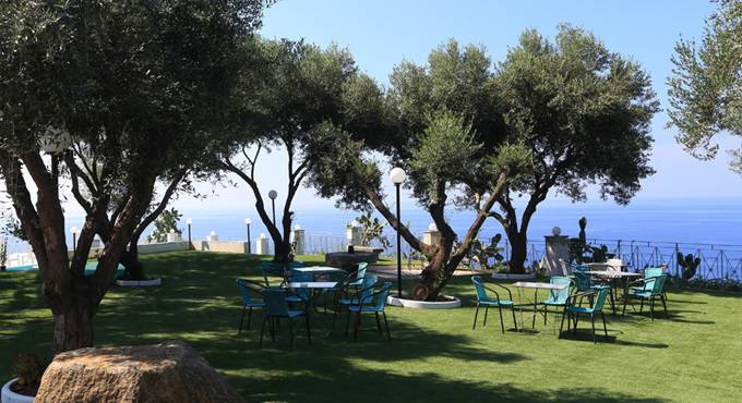 Costa Viola Resort, il Paradiso in terra di Calabria