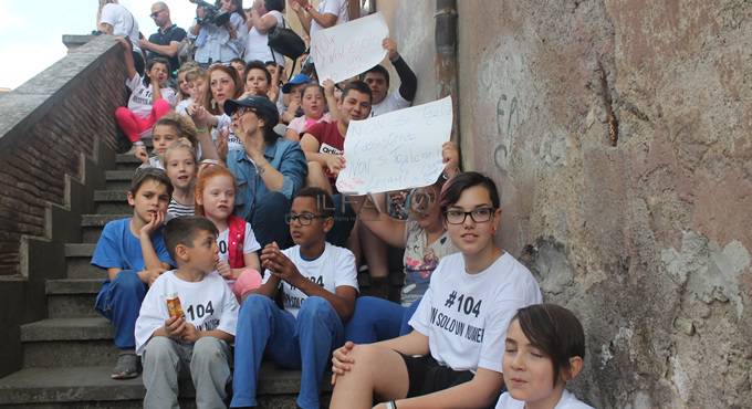 #Ardea, assistenza bambini disabili, dopo la manifestazione il commissario ripristina le ore tagliate