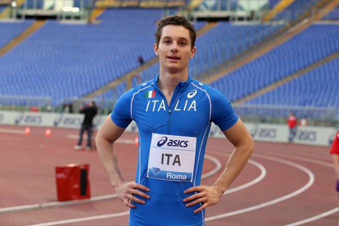 Filippo Tortu fa 10.15 sui 100 metri, con nuovo record personale in pista, ‘Una gioia incontenibile!’