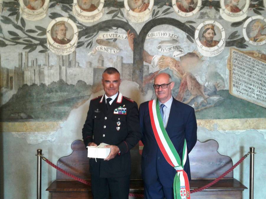 #Tarquinia, il sindaco Mazzola incontra il luogotenente dei Carabinieri Roberto Jacopucci