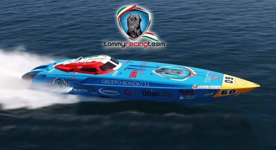 Tommy One prova il record del mondo di #Offshore V1 sulle acque antistanti Crotone