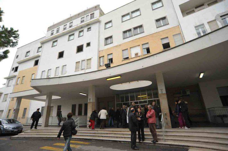 Bomba d’acqua a Civitavecchia, inagibili due sale operatorie dell’ospedale San Paolo