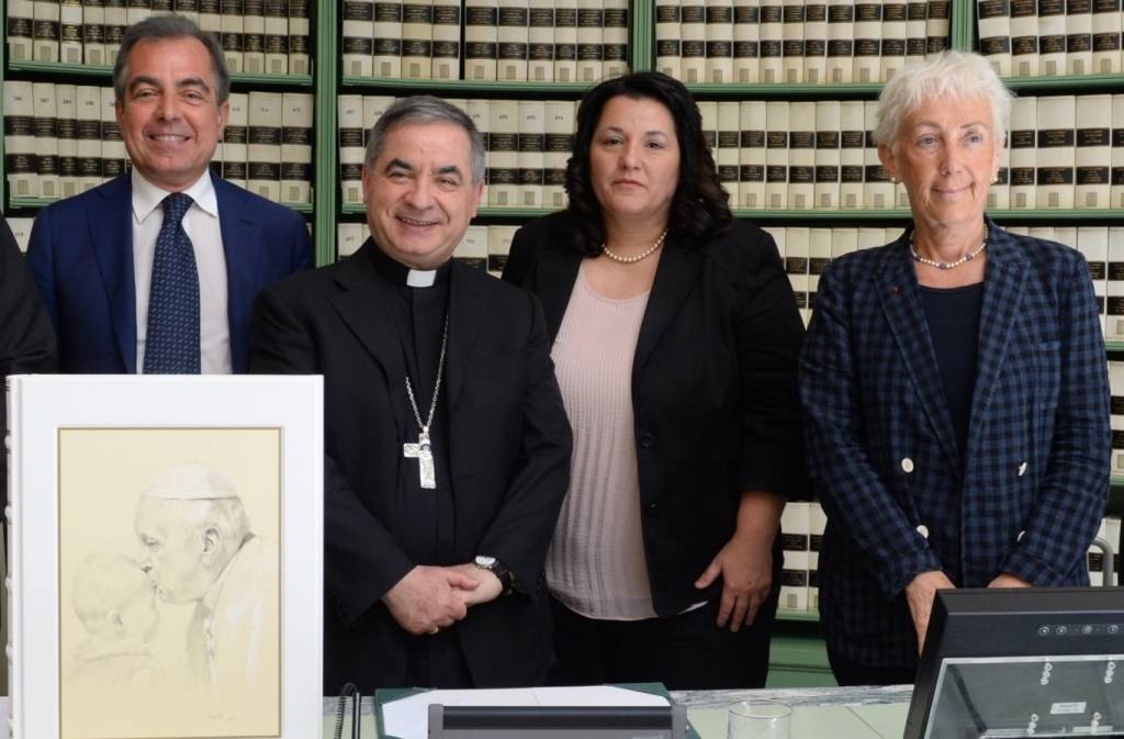 #Roma Presentato “Francesco. Il papa americano” di Silvina Pérez e Lucetta Scaraffia