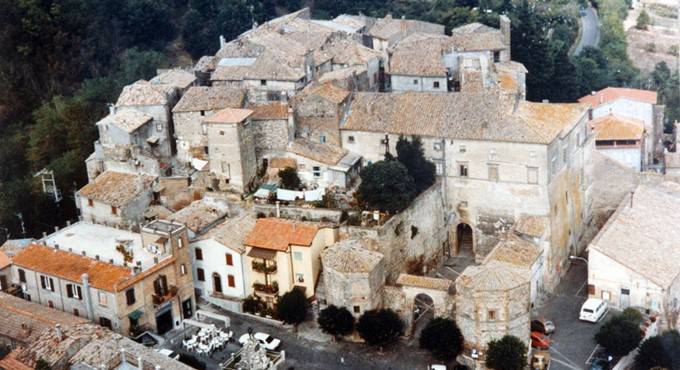 #Sipicciano, il borgo sta crollando, appello alla @RegioneLazio