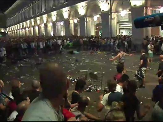 Panico a Torino durante la finale di Champions League, caos e terrore con più di 400 feriti