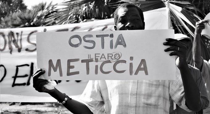 #Ostia ‘meticcia’, la comunità del Vittorio Emanuele resiste