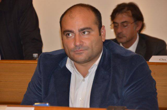 #Ardea, Palozzi e Peretti ‘Buon lavoro al neo consigliere Salvitti’