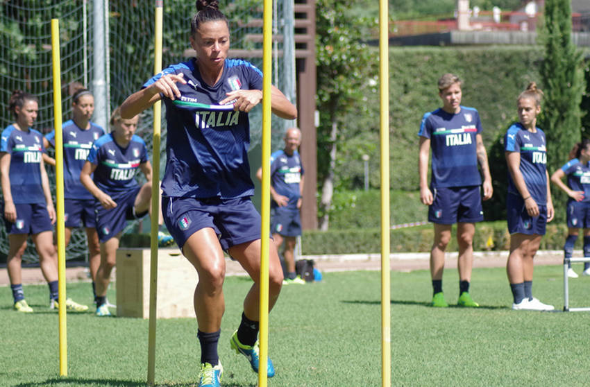 Europei Calcio, le azzurre in preparazione a Coverciano, direzione Olanda