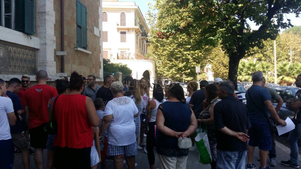 #Ostia, protesta contro gli sfratti, Marsella ‘Ottenuto incontro con l’Assessore’
