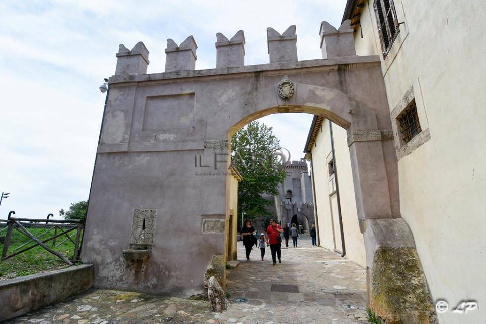 Al Castello di #SantaSevera la presentazione del romanzo ‘Il vaso di Bemberly’