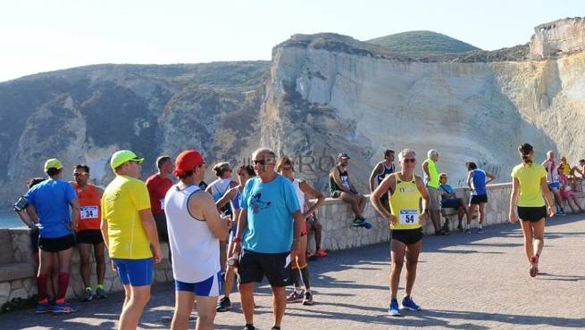 E’ tornato il ‘Giro dell’isola di #Ponza’, gara di corsa giunta alla sua diciassettesima edizione