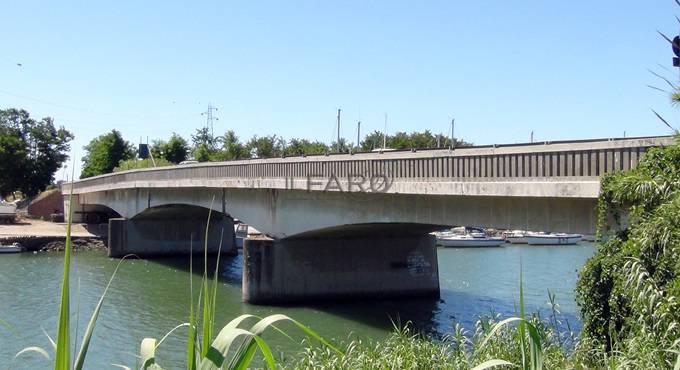 Ponte della Scafa chiuso: situazione critica, verifiche urgenti sul rischio cedimenti