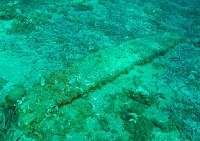 San Felice #Circeo, ritrovata sott’acqua un’antica ancora di pietra di circa 2 metri
