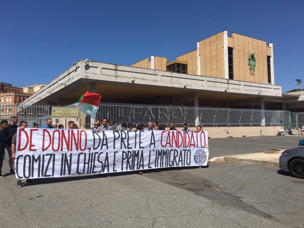 #Ostia,  CasaPound ‘Abbiamo manifestato contro la candidatura del parroco De Donno’