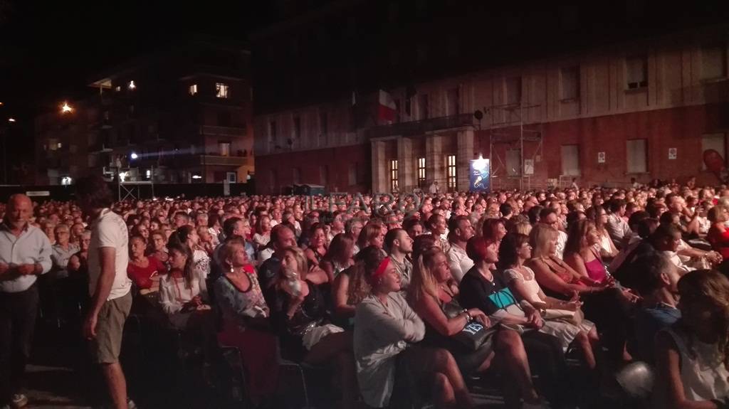 Nek festeggia i 25 anni di carriera all’Arena Virgilio di #Gaeta