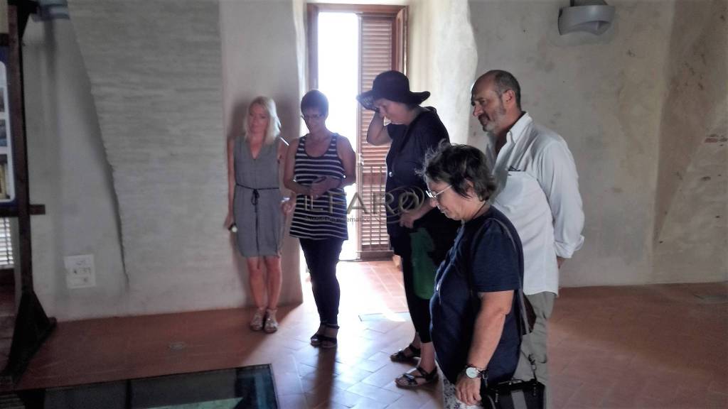 Una delegazione di artisti dalla Norvegia in visita al Castello di #SantaSevera