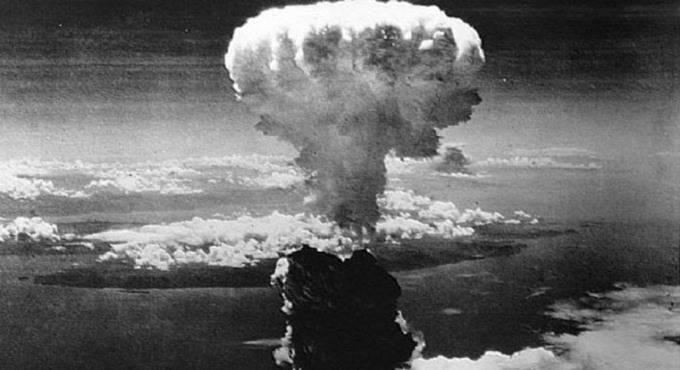72mo anniversario della bomba su #Nagasaki, appello contro il nucleare