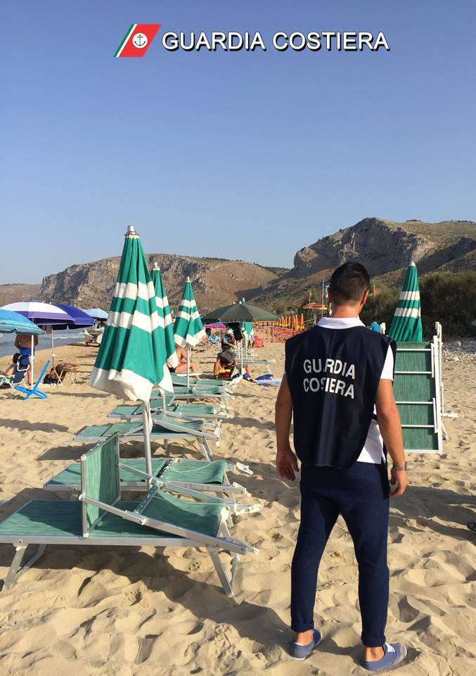 Lotta all’occupazione abusiva delle spiagge a #Gaeta, liberati 150 mq di arenile