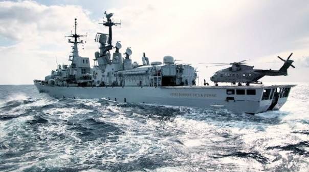 Marina Militare, il cacciatorpediniere Durand de la penne in sosta ad Odessa