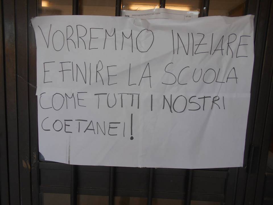#Roma, occupazione scuola Teresa Gullace. Gli allievi liberano la struttura ma la loro protesta continua