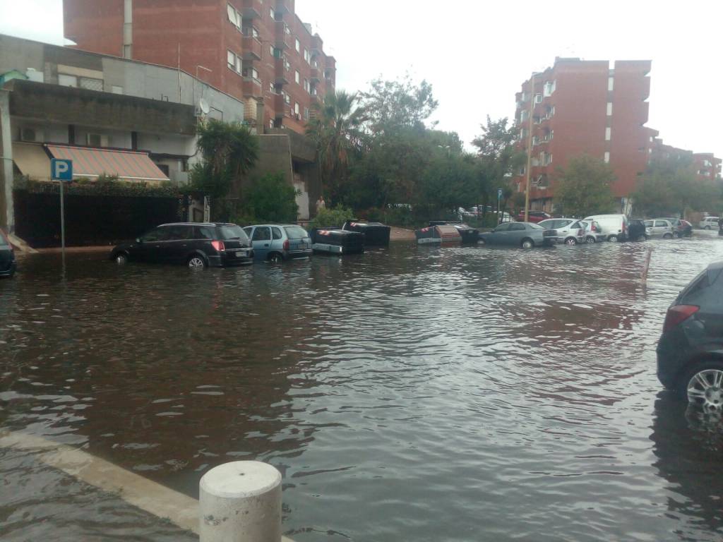‘I 5 Stelle non proteggono Ostia, la città è sott’acqua’