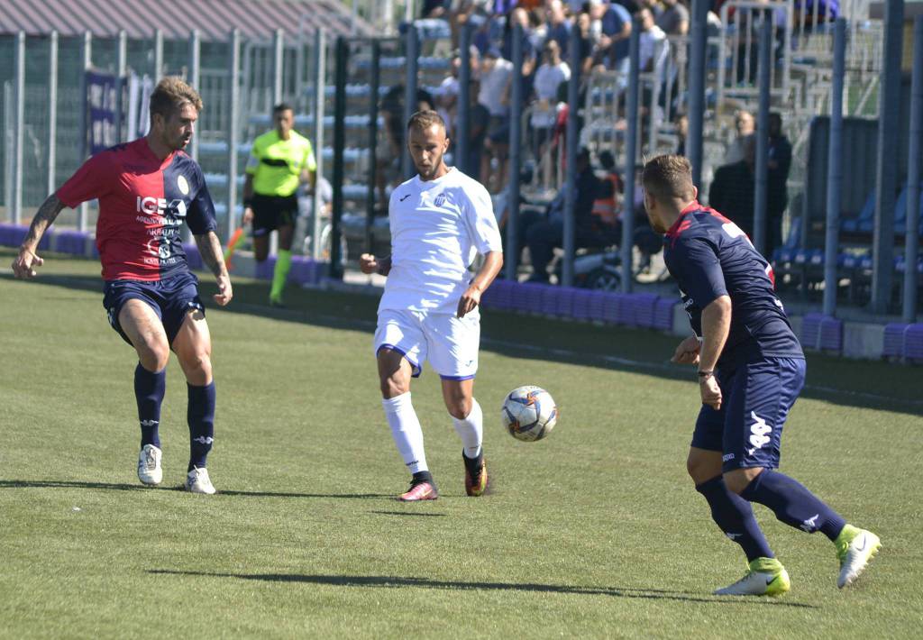 Serie D, Ostiamare-Tortolì 1-1, biancoviola stoppati all’Anco Marzio, a Roberti risponde Nieddu
